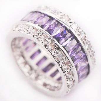 **STUNNING 9.60CTW!! ROYAL PERSIAN AMETHYST EMERALD CUT ETERNITY BAND