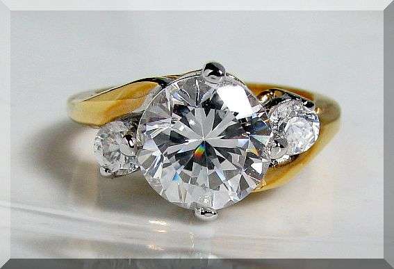 1.90CT WINDSOR BRILLIANT CUT 18K ENGAGEMENT RING size 6