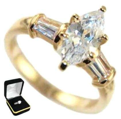 2.22CTW MARQUISE BAGUETTES CUT ENGAGEMENT RING CLAD IN 18K GOLD SIZE 5