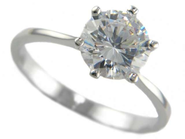 **R175 fully insured intl SHIPPING!**1.75CT CLASSIC BRILLIANT ENGAGEMENT SOLITAIRE RING  size 9
