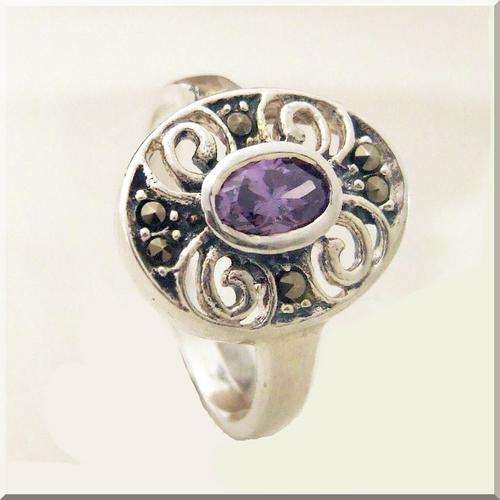 SOLID STERLING SILVER 0.95CTW BRILLIANT AMETHYST AND GENUINE MARCASITE RING size 6