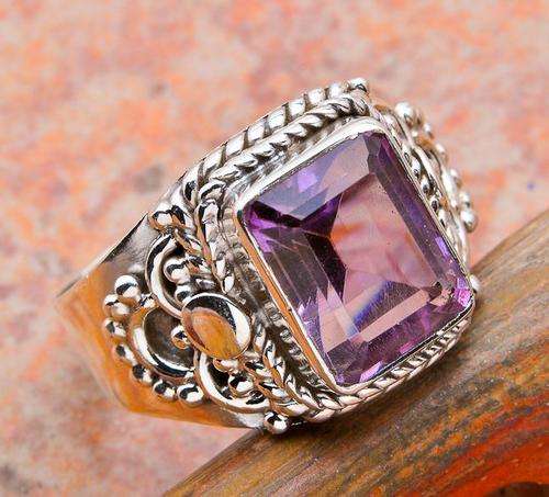 **DIRECT IMPORT!**STUNNING AMETHYST IN ELEGANTLY STYLED .925 STERLING SILVER SIZE 8