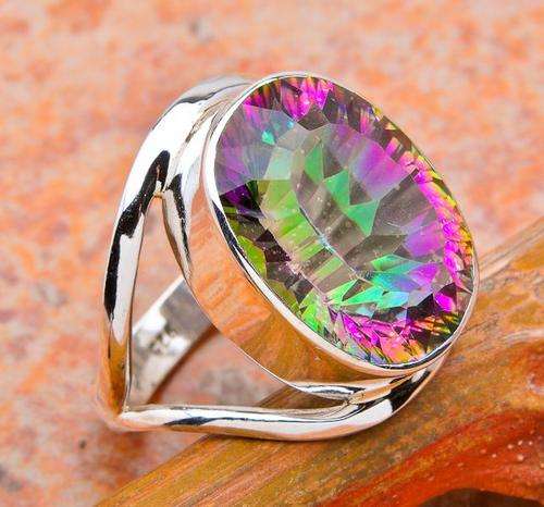 **BRILLIANT MYSTIC TOPAZ SET IN SOLID STERLING SILVER RING size 6.25