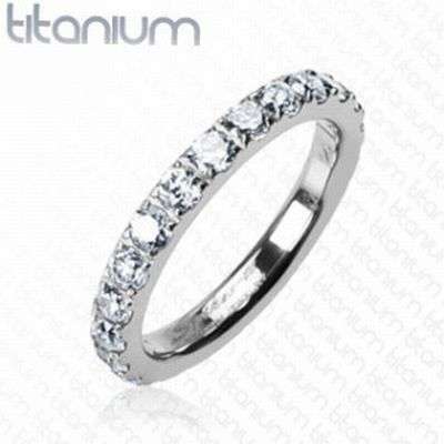 **INTERNATIONAL SHIPPING**Solid Titanium Wedding Ring CZ Stones Size 8