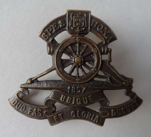 Cape Field Artillery Beret badge
