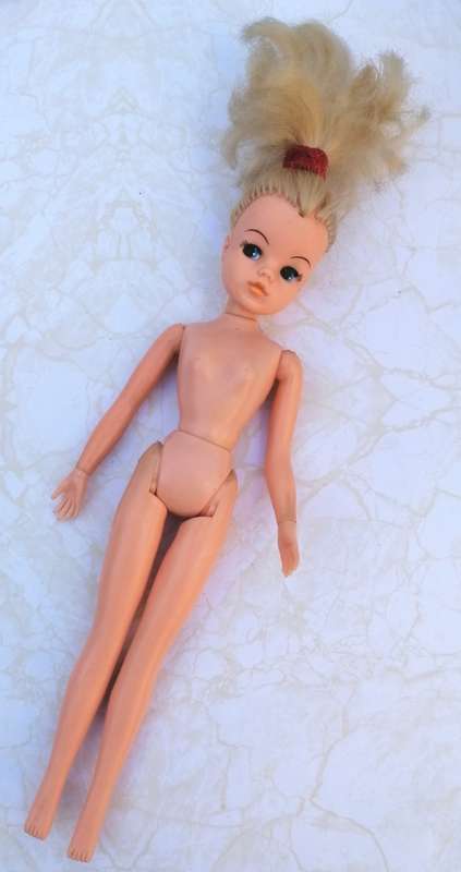 Sindy Doll +- 28cm