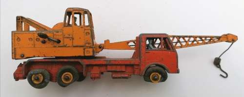Dinky Crane