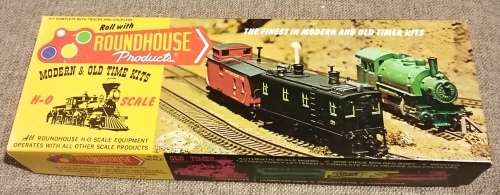 HO - Closed 3 Bay Hopper Wagon