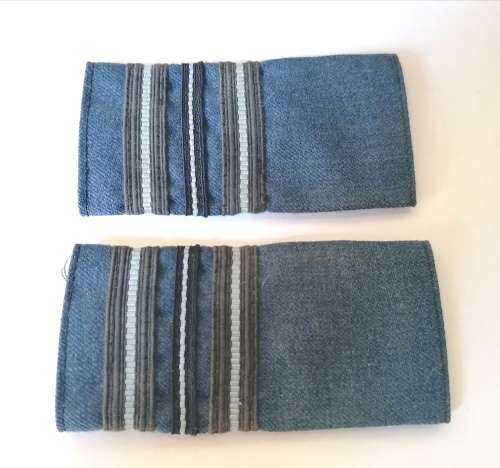 Rhodesian Air Force Squadron Leader`s Slip-on Rank Epaulettes