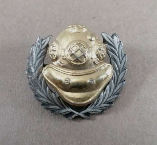 S.A. Navy Diver Breast Badge