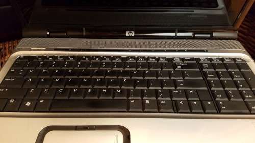 HP Pavilion DV9000 Home Entertainment HD laptop, bag & charger