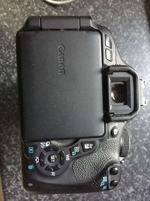 *Late Entry* Canon EOS T3i with EFS 18-55mm Lens. *PLEASE READ*