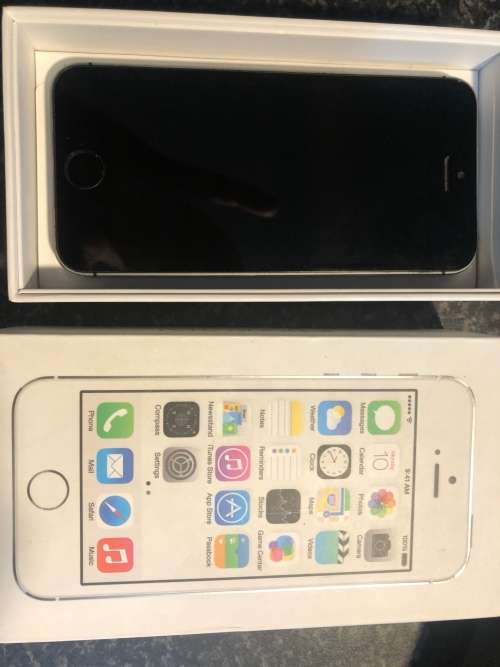 *Late Entry* iPhone 5s + iPhone 4 **Update** (icloud removed) **Read**