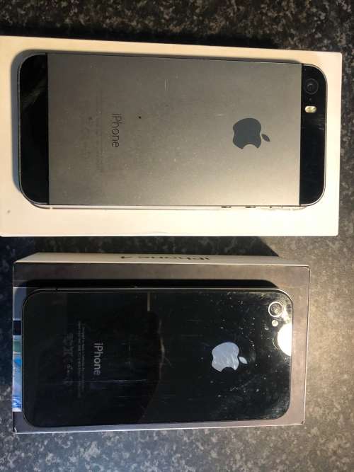 *Late Entry* iPhone 5s + iPhone 4 **Update** (icloud removed) **Read**