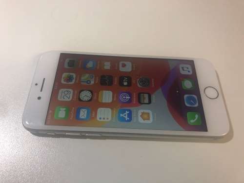 iPhone 8 64GB White