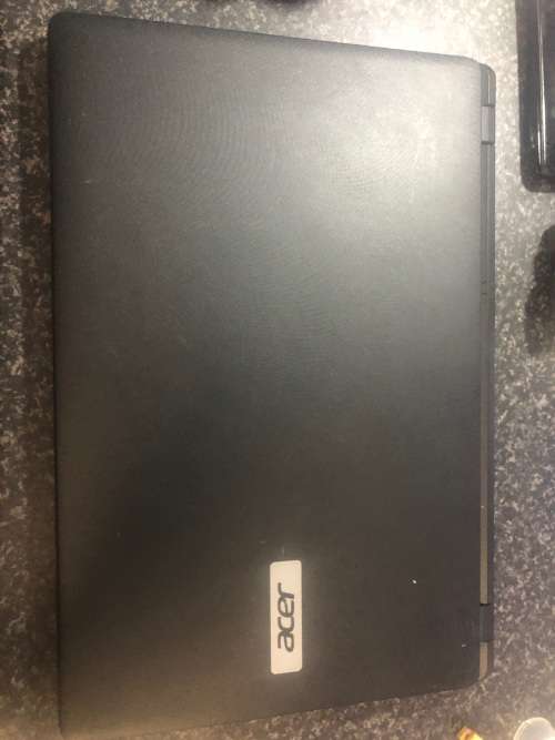 Acer Aspire E15 Quad Core *LCD Issue*