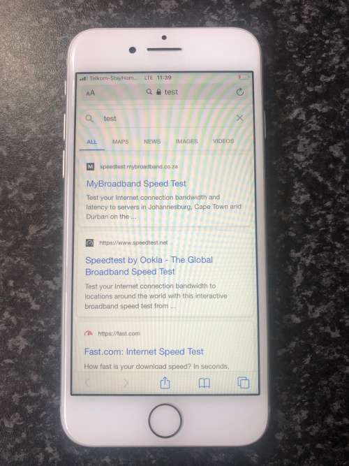 iPhone 8 64GB - Only works on some networks