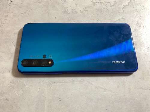 Huawei Nova 5T Cracked Glass