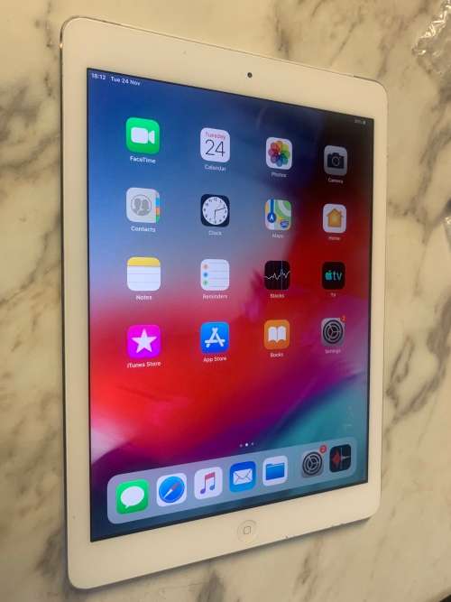 iPad Air 1 + 3G - 16GB