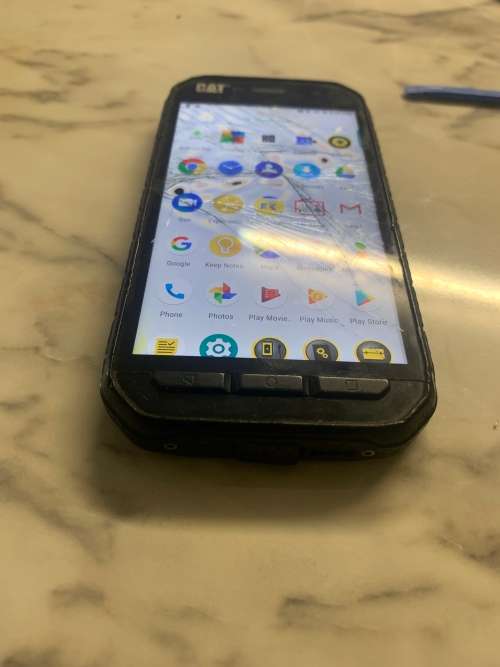 CAT S41 - 32GB *Glass Cracked*