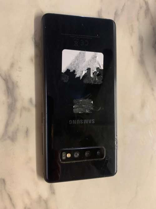 Galaxy S10 PLUS *Parts or Repair*