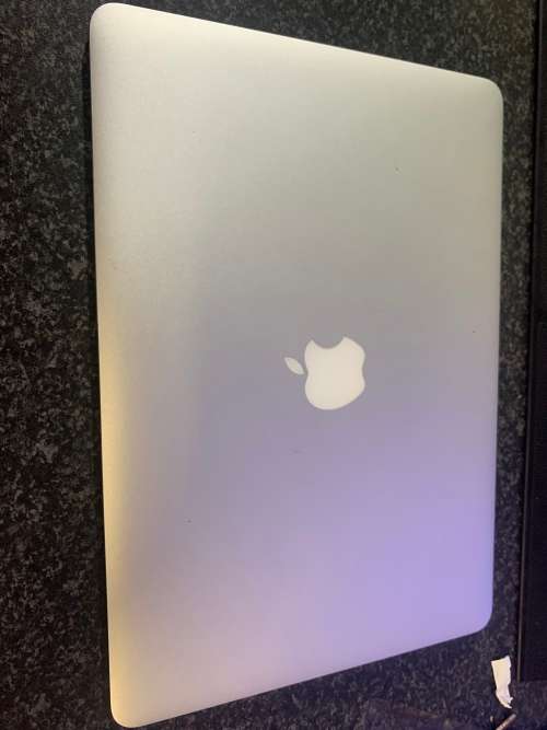 Macbook AIr i5 2017 - Retina Display