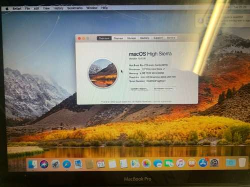 Macbook Pro i7 *Cracked Top Glass*