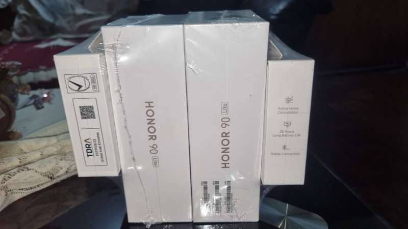 HONOR 90 LITE