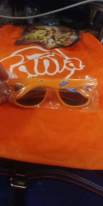 Fanta yoyo,glasses and bag