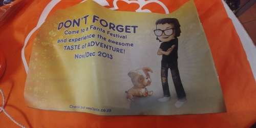 Fanta yoyo,glasses and bag