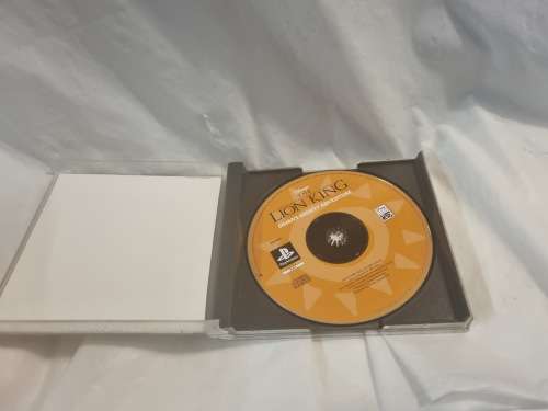 Play staion 1 The Lion king simbas mighty Adventure