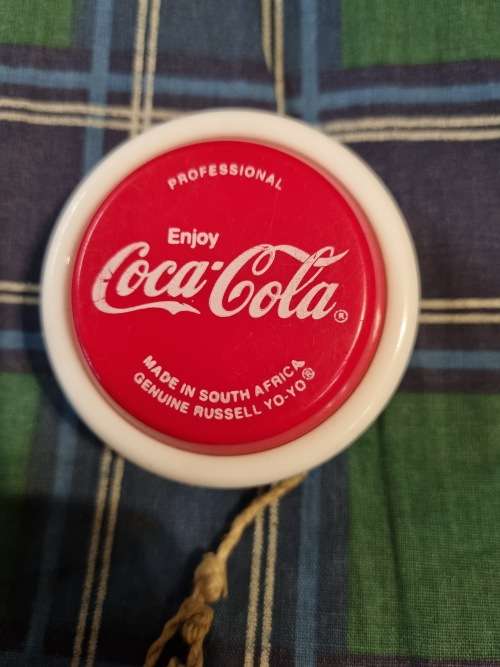 Rare coca cola genuine Russell  yoyo