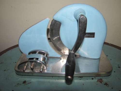Vintage Bread/Meat Slicer in Excellent condition