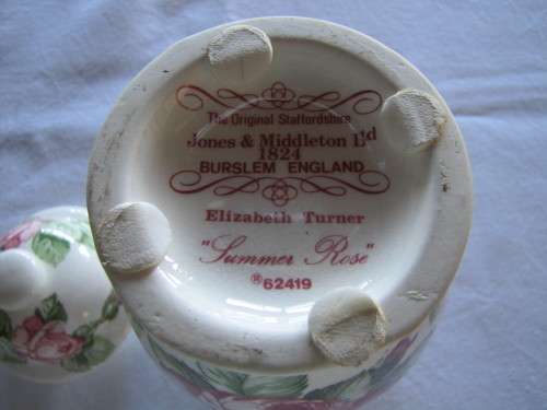 Staffordshire Jones & Middleton - Elizabeth Turner - Summer Rose Ginger Jar