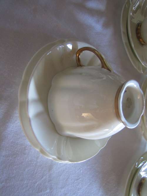 Royal doulton - White with Gold Trim Tea Set