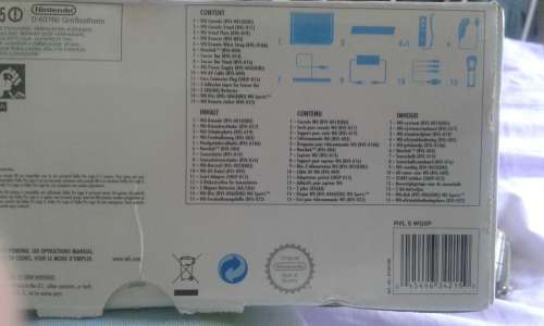 Wii Sports - full package (console, controls, foot boards, games)