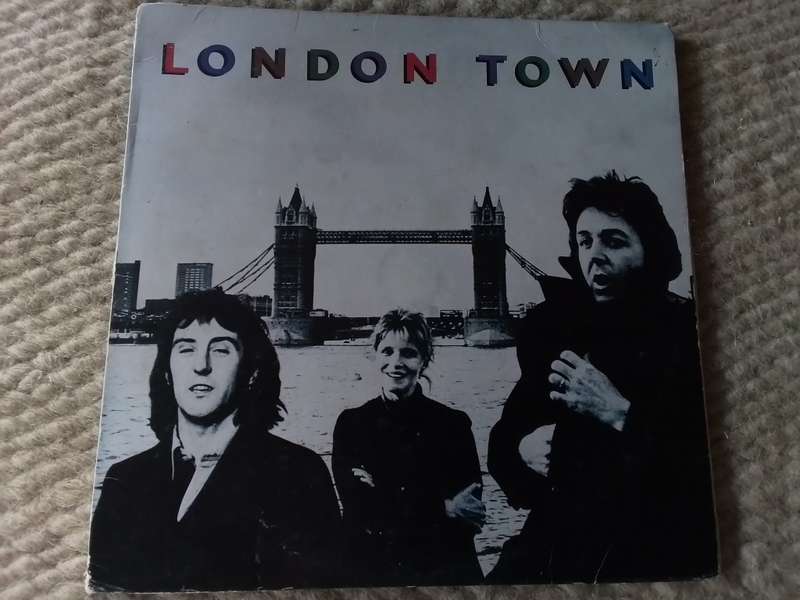 Wings - Paul McCartney - 3 collectable lps