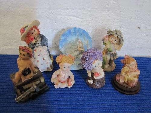 7 Cute Assorted ornaments