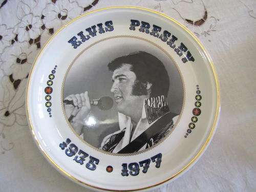 Elvis Collectors Plate  1935-1977