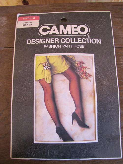 Cameo Designer Collection Stockings - Seamers Black Medium