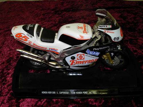 Honda NSR500/L.Capirossi Guiloy Model