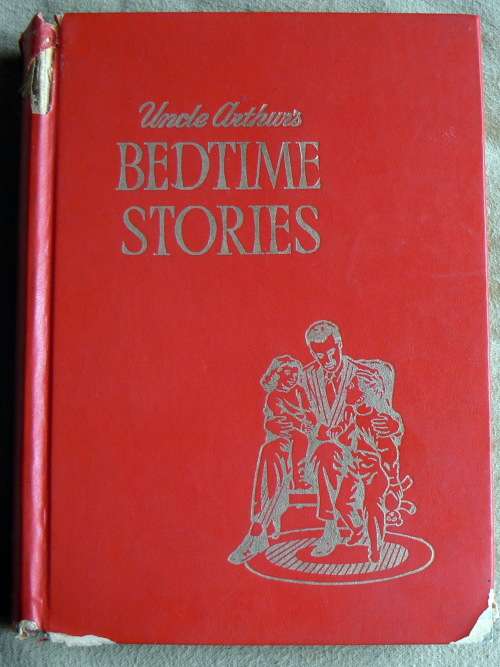 Uncle Arthur's Bedtime Stories  Volume One . (Oom Attie se Slaaptyd stories is afr. weergawe)