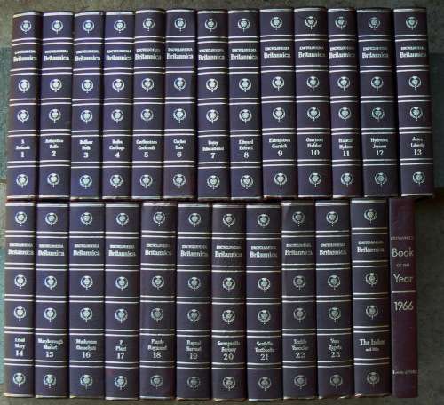Encyclopedia BRITANNICA -- 1964 print -- 25 Books-- Good Condition.