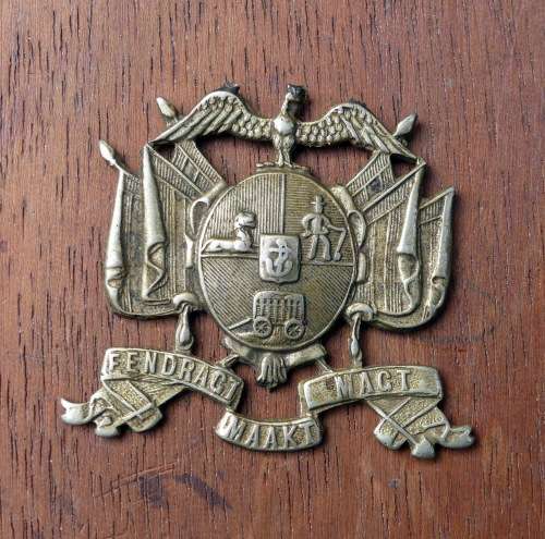 ZAR BOER WAR BADGE - EENDRAGT MAAKT MAGT   -- VERY RARE ---