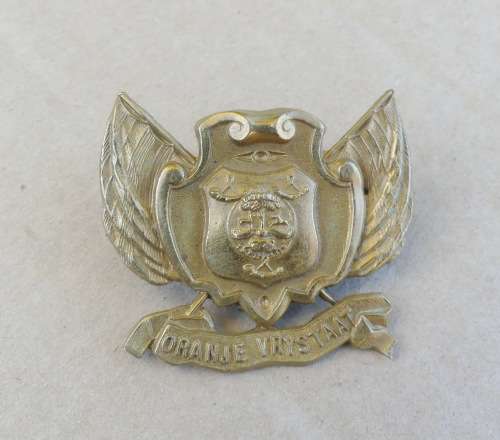 Oranje Vrystaat Staats Artillerie Brass Slouch Hat Badge  *Owen 2062* -- RARE BADGE--