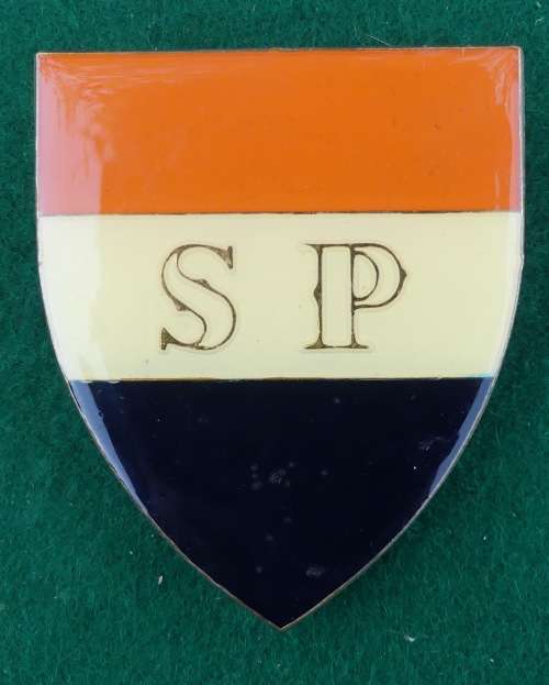 STATE PRESIDENT GUARD Shoulder Flash  -- Metal flash -- Staats president Wag