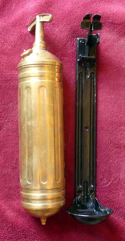 Antique Brass PYRENE fire extinguisher -- With original bracket -- Still full --