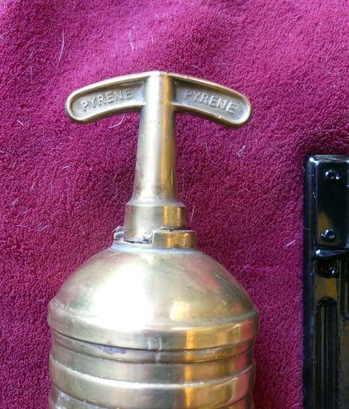 Antique Brass PYRENE fire extinguisher -- With original bracket -- Still full --