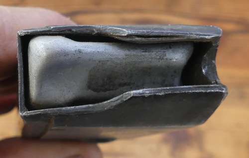 US WWII M3 GREASE SUBMACHINE GUN, 30 ROUND STICK MAGAZINE