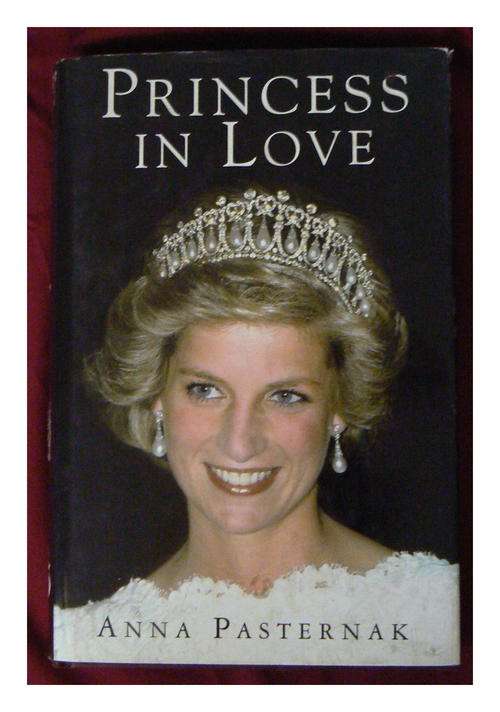 Princess in Love by Anna Pasternak, Tells about te love between Diana and Captain James Hewitt